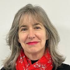 Hilary Bacon's Instagram, Twitter & Facebook