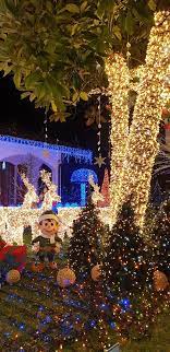 Scopri il suo vero indirizzo, babbo natale vive nella sua casa con le sue renne e i suoi elfi. Casa Di Babbo Natale Melegnano Aggiornato 2021 Tutto Quello Che C E Da Sapere Tripadvisor