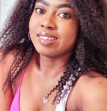 DAT SOU KILÈ POUN KOUPÉ PWENT CHEVE NOU POU YO POUSE PI RAPID SELON JAN  LALUN NAN YE. Leuw koupé pwent cheve'w nan bon moman, wap remaké yo pousé  nan