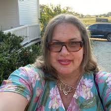 I wanted to share something truly valuable for my fellow social workers,  counselors, therapists, and those passionate about positively impact  working with people.