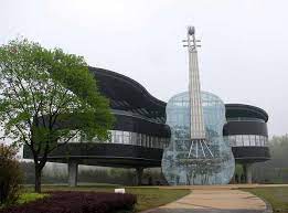 Requisiti, possibilità, condizioni di ampliamento e documentazione da presentare. Piano House In Huainan City China Edificios Inusuales Casas Inusuales Casa Inusual
