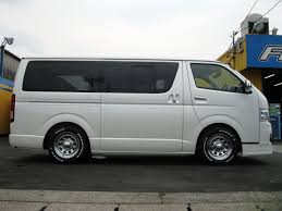 ハイエース２００系 アルミホイール装着画像集 標準ボディー 16インチ編 ハイエース カスタムコンプリート flexdream ハイエース カスタム ハイエース ハイエース ホイール