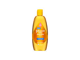 Specially formulated for fine baby hair and delicate scalp, this gentle baby shampoo leaves your little one's hair soft, shiny, and smelling baby fresh. Johnson S Baby Shampoo Johnson Johnson Ingredients And Reviews