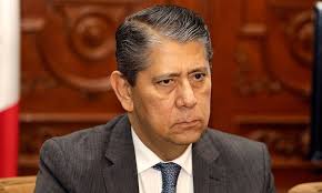 FGE investiga Supuesto cobro de piso en plaza Floresta