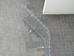 Dar Rabbit Stellzaun Passt Genau Zum Verwendungszweck Unseren Kleinen Hund Daran Zu Hindern Vom Eingezaunten Garten Auf Zaun Sichtschutz Mobiler Zaun Zaun