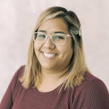 Amanda Harness's Instagram, Twitter & Facebook