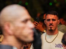 Tyron Woodley alerta Anderson Silva: "Jake Paul tem poder de nocaute”