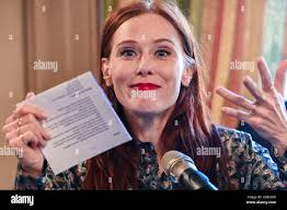 Julie won hi-res stock photography and images