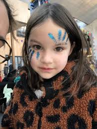 Cynthia Mora (cinthiiux)