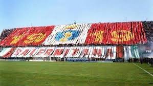 È dal 1977 che la salernitana viene attivamente sostenuta dai propri tifosi, perché è a partire da quell'anno che. 04 Fragen Ultras Ge Zur Freundschaft Mit Us Salernitana Fussball Schalke 04