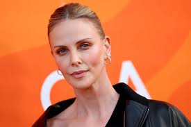 Oscars 2018: Watch Sufjan Stevens, St. Vincent Perform 'Mystery of Love'