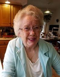 Nancy Bumstead's Instagram, Twitter & Facebook