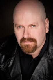 Актёры, режиссер и создатели сериала Монстры внутри меня (2009-…)