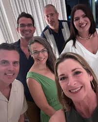 Tracy Handt (@tracyhandt) • Instagram photos and videos