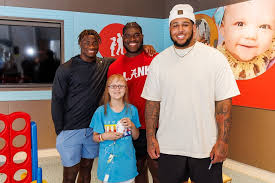 Children's of Alabama was filled with smiles and inspiration as Alabama  Football players came and visited our inpatients! Their spirit and kindness  made a lasting impact ❤️🤍 Roll Tide!