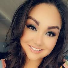 Desiree Simpson (@LuvlyDes30)