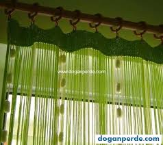 İpleri iki elinizin alacağı kadar miktarda bir araya toplayın. Ip Perde Dogan Perde