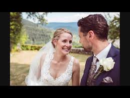 Check spelling or type a new query. Kirchliche Hochzeit In Karlsbad Und Hochzeitsfeier Auf Schloss Eberstein In Gernsbach Stefanie Anderson Hochzeitsfotograf Dusseldorf