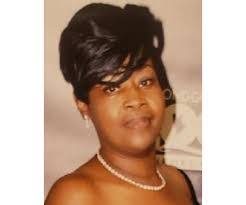 Lashay Richardson's Instagram, Twitter & Facebook