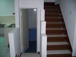 Desain Kamar Mandi Bawah Tangga Minimalis Kamar Mandi Bawah Tata Letak Kamar Mandi Dekorasi Rumah Rustik
