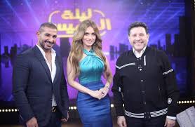 وضعت الفنانة سمية الخشاب كلمة النهاية لما وصفته سابقا بالعلاقة الروحانية مع المطرب أحمد سعد، لتبدأ صفحة جديدة قالت إنها ستعلّم الناس جميعا الحب، بعد حفل زفافهما مساء أمس الجمعة سمية وعريسها ونادية الجندي. Ù‡Ø§Ù†ÙŠ Ø´Ø§ÙƒØ± ÙˆØ£Ø­Ù…Ø¯ Ø³Ø¹Ø¯ Ø§Ù„Ø¶ÙŠÙˆÙ Ø§Ù„Ø£ÙˆØ§Ø¦Ù„ Ù„Ù€ Ù„ÙŠÙ„Ø© Ø®Ù…ÙŠØ³ Ø¹Ù„Ù‰ Mbc Ù…ØµØ± ØµÙˆØ± Ø¨ÙˆØ§Ø¨Ø© Ø§Ù„Ø£Ù‡Ø±Ø§Ù…