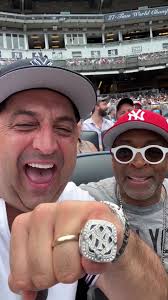 Kiss 😚 the ring 💍😭! I dunno what’s better that @officialspikelee said  someone called me the Mamaluke of the year, that I called him Mookie or  @deanwintersofficial told me@I won’t pass the physical for ...