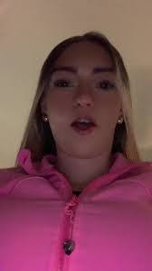 Jenna Thurston's Instagram, Twitter & Facebook