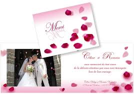 Pour que leur mariage reste à jamais gravé dans vos mémoires. Texte Remerciement Mariage