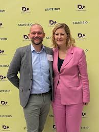 The vibrant colour of her suit reflects the passion for biosolutions…