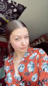 Tessa Nicole's Instagram, Twitter & Facebook