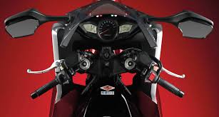 Traction control standard from 2012 onwards, along with a less. Honda Vfr1200f Freebikereviews