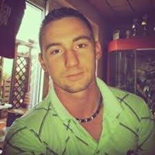 Steven Schack's Instagram, Twitter & Facebook