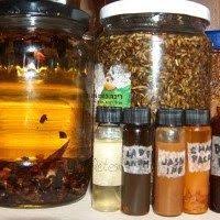 Egyptian Musk Oil Recipe Zindoki Com Musk Oil Oil Recipes Essential Oil Perfume