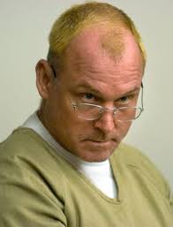 Slaying suspect fights for daughter