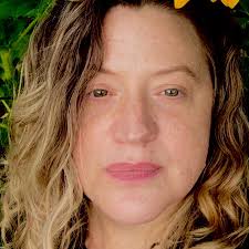 Any recommendations for a travel agent for a family of eight?