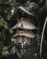 Aura House Escape To This Beautiful Bali Treehouse Bali Indonesia Photo By Thelosttwo View Our Story Coole Baumhauser Baumhaus Designs Style At Home