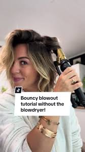 I guess were in our bouncy sexy soft hair era ladies!  #blowouttutorialshorthair #curlingironsoftwaves #curlingironwaves  #blowouthack #blowoutips #bouncyhairtutorial #bouncyhairtiktok  #bouncyhairstyle ...