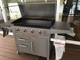 Check spelling or type a new query. Blackstone Proseries 4 Burner 36 Griddle Cooking Station With Hood Walmart Com Walmart Com