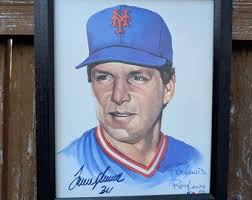 Al Weis NY Mets 1969 Autographed 8 by 10 Photo, Custom Made in Frame.