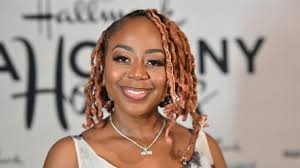 Slutty Vegan Founder Pinky Cole Hayes Gifts $8.9M To Savannah State  University Graduates To Set Them Up For Entrepreneurial Success