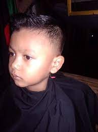 18 gaya rambut pompadour yang masih populer di 2021. Pangkas Rambut Mandarin Facebook