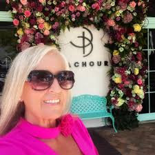 Happy birthday to my beautiful wife! I love you so much Korie Nance 💙