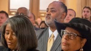 Kansas lawmakers entertain Texas group's plan to penalize homeless • Kansas  Reflector