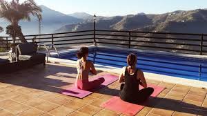 Short yoga weekends and breaks in spain. 11 Best Yoga Retreats In Spain Taylor S Tracks