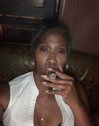 Great weekend! 219 Cigars Alexandria, VA #LigaBoxpress9