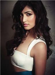 Image result for yami gautam in action jackson blue saree