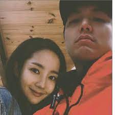 Having been a couple, lee min ho still has less romantic moments on screen with park min young than source: Lee Min Ho And Park Min Young Theunluckygom Twitter