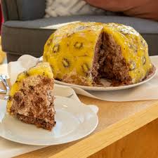 Aufgrund ihrer zarten mousse, imposanten größe und verführerischen farbe ist diese fruchtige torte perfekt dazu geeignet. Rezept Kiwi Kuppel Torte Weingut Bihlmayer