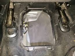 Remove the battery by pulling it out of the holder pushing it gently against the spring contacts. Wk2 Dual Battery Set Up Page 6 Ausjeepoffroad Com Jeep News Australia And New Zealand