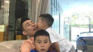 With jake eng, tosh chan, mark lee, yann yann yeo. Lee Chong Wei And Wong Mew Choo S Wedding Rehearsal By Nst Online
